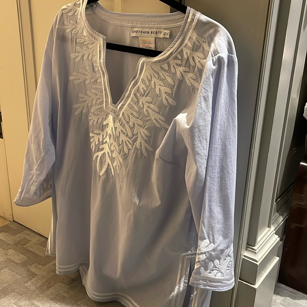Gretchen Scott baby blue 3/4 sleeve tunic
